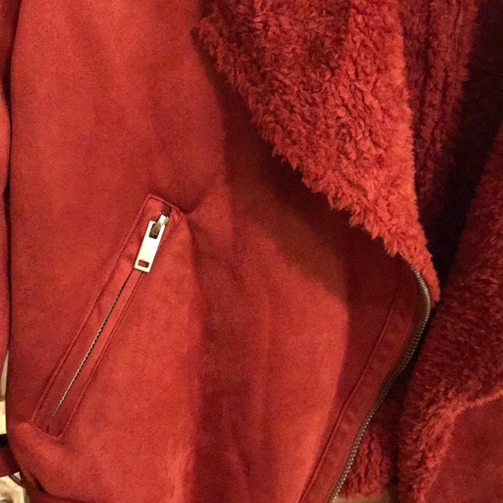Design Lab Lord & Taylor Large Fur Jacket - Picture 2 of 3
